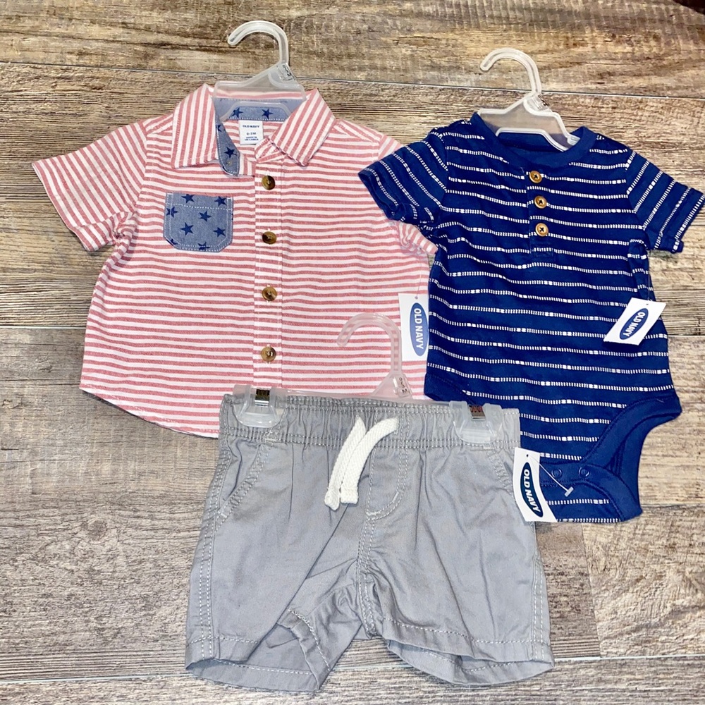 NWT OLD NAVY BABY BOY SEPARATES  0-3 MONTHS - Picture 2 of 8